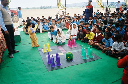 2004-02 / DELHI